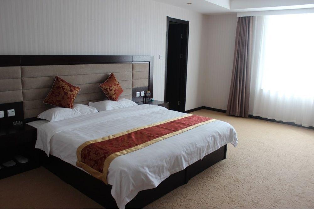 Splendid Oriental Business Hotel Tianjin Exterior photo